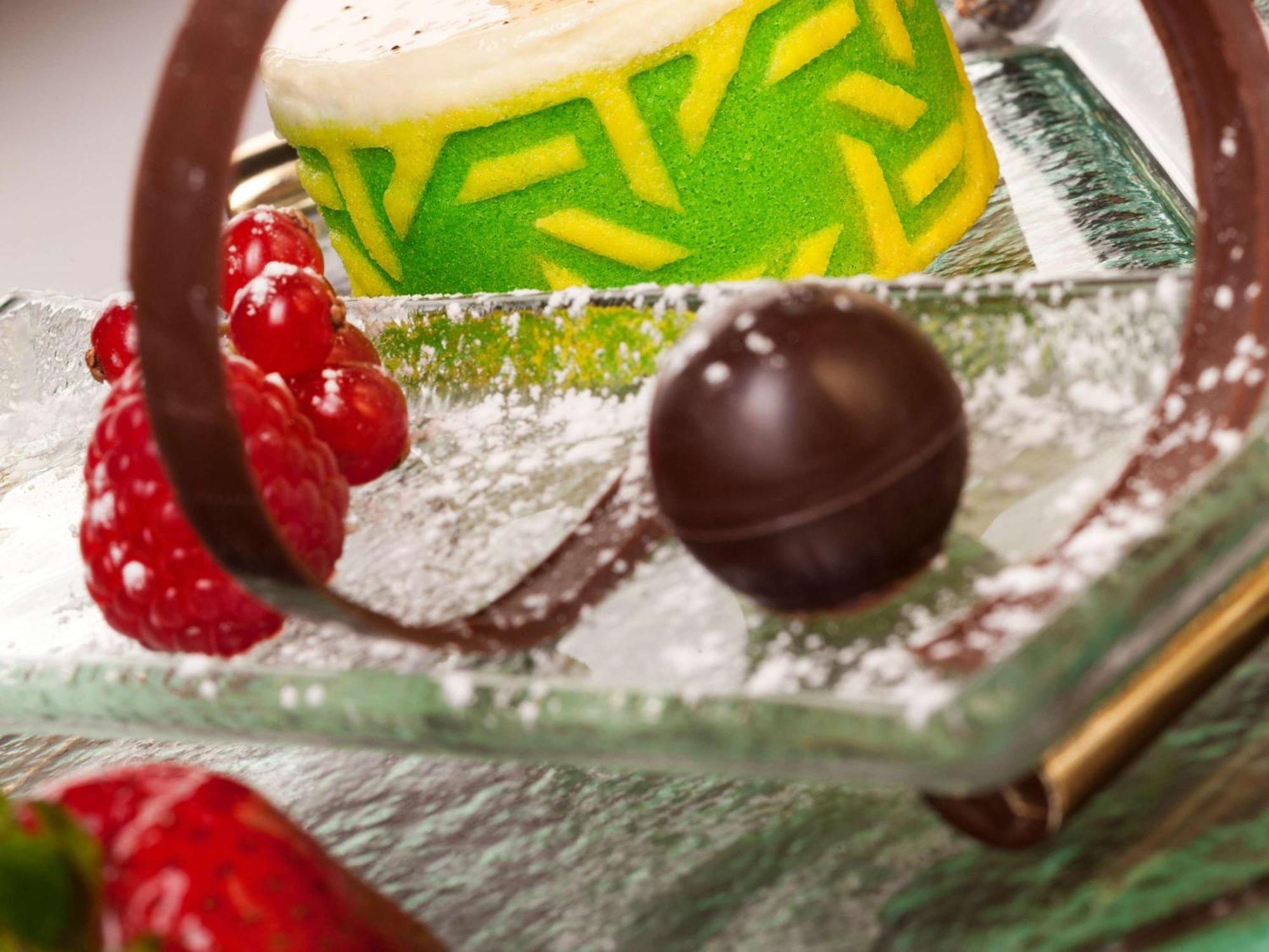 Raffles Makkah Palace Mekka Exterior foto A chocolate truffle